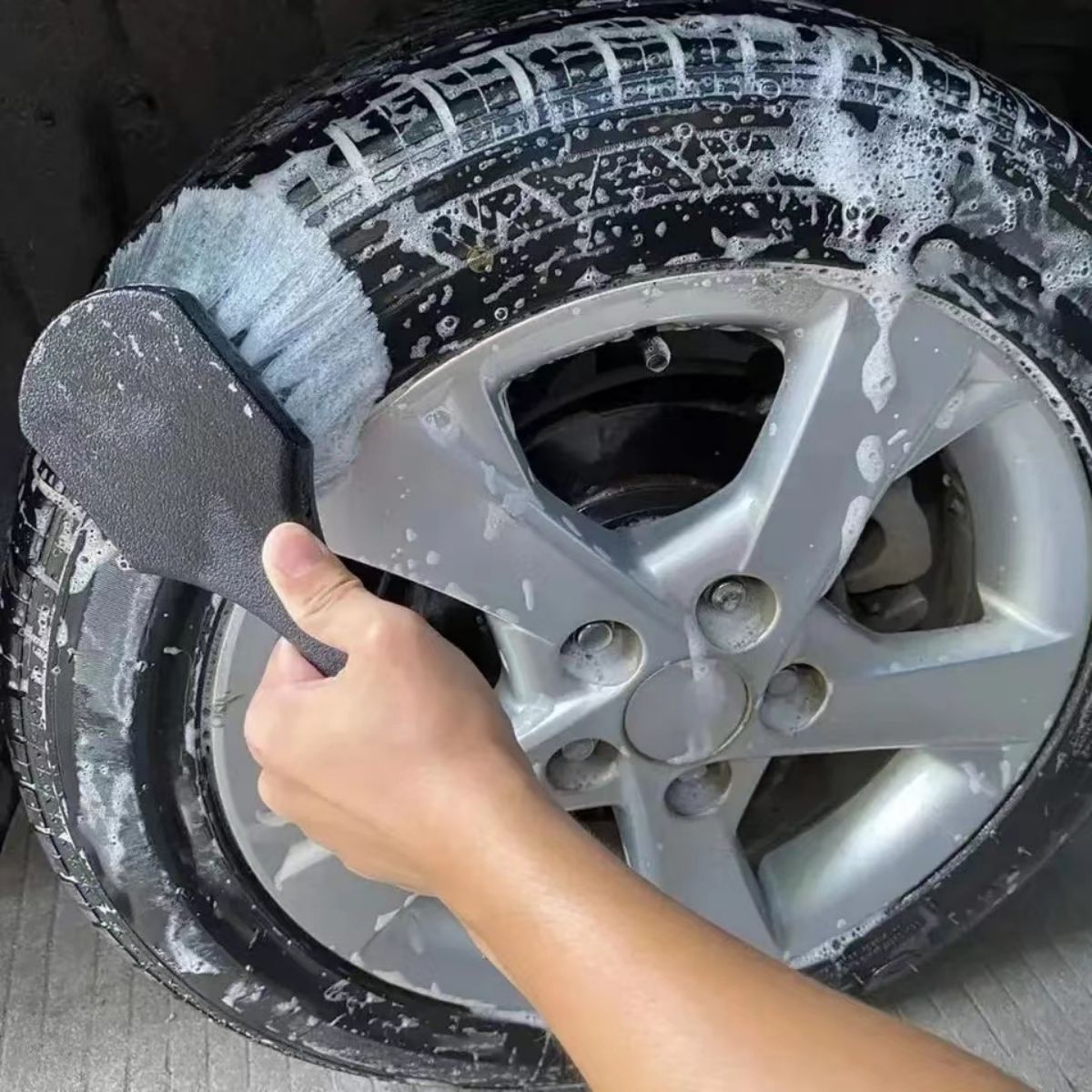 Car Wheel Cleaning Brush Detai – обзор и цена Car Cleaning Brush